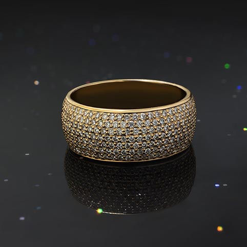 Каблучка "Амалфі" на темному фоні