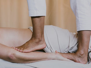 What is Ashiatsu Massage?