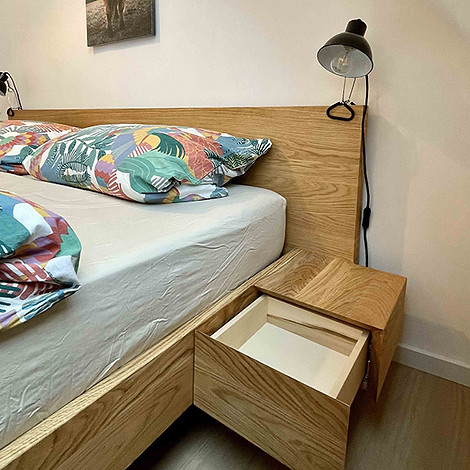 Bett Eiche Schubkasten TipOpen.jpg