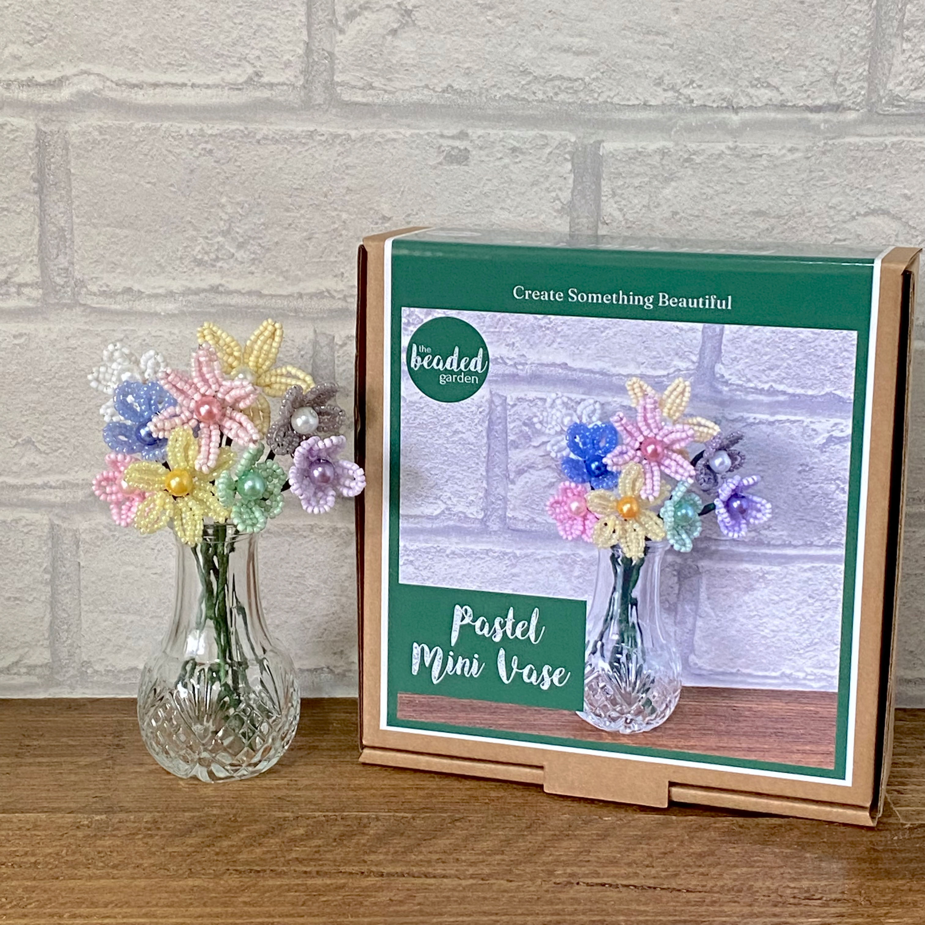 Pastel Mini Vase Craft Kit