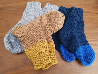 冷え取り靴下。