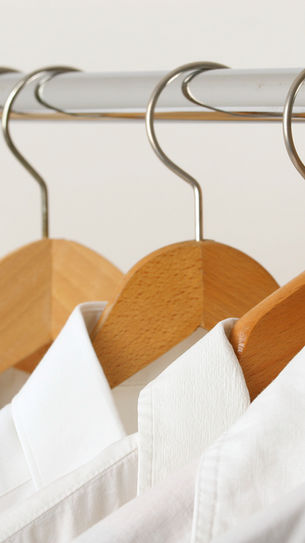 PRENDAS ESENCIALES PARA UN LOOK MINIMALISTA