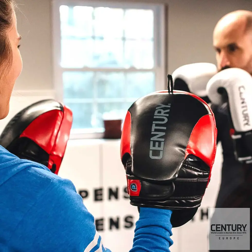 Miniaturbild: Schlagpads in rot schwarz im Einsatz