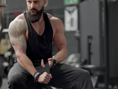 Kampfsportler beim Fitnesstraining