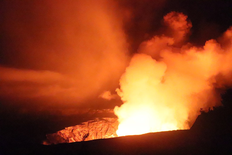 Kilauea 2020 12 20.jpeg