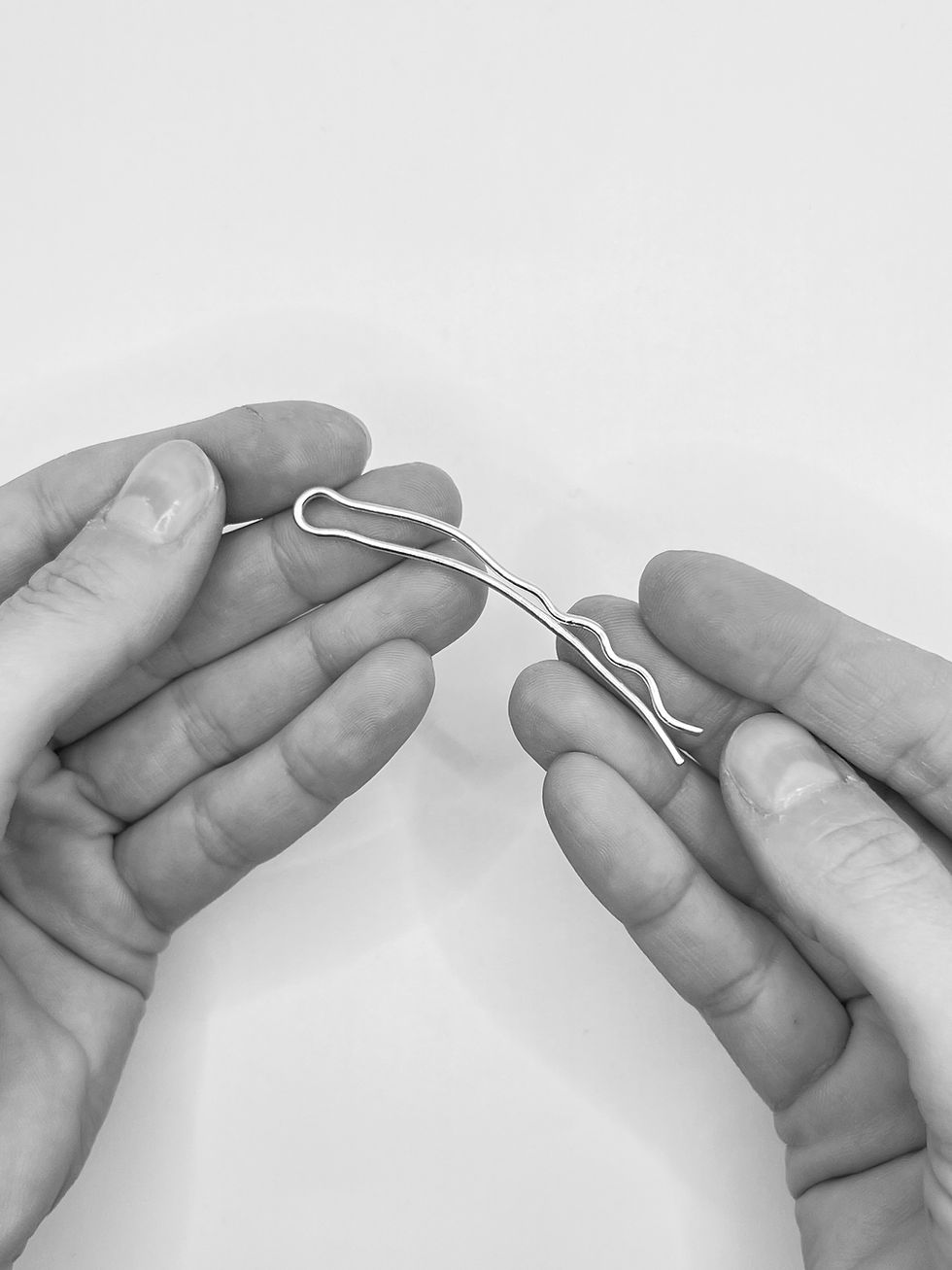 Thumbnail: Fine polished silver hair slide