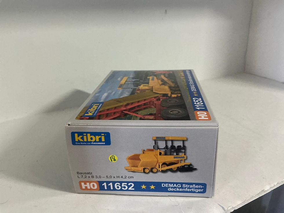 Thumbnail: Kibri demag road resurfacer 11652 HO scale