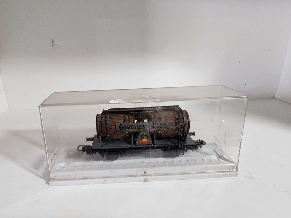 Thumbnail: Electrotren Gonzales Byass Cask Car 11-030 HO scale AC 