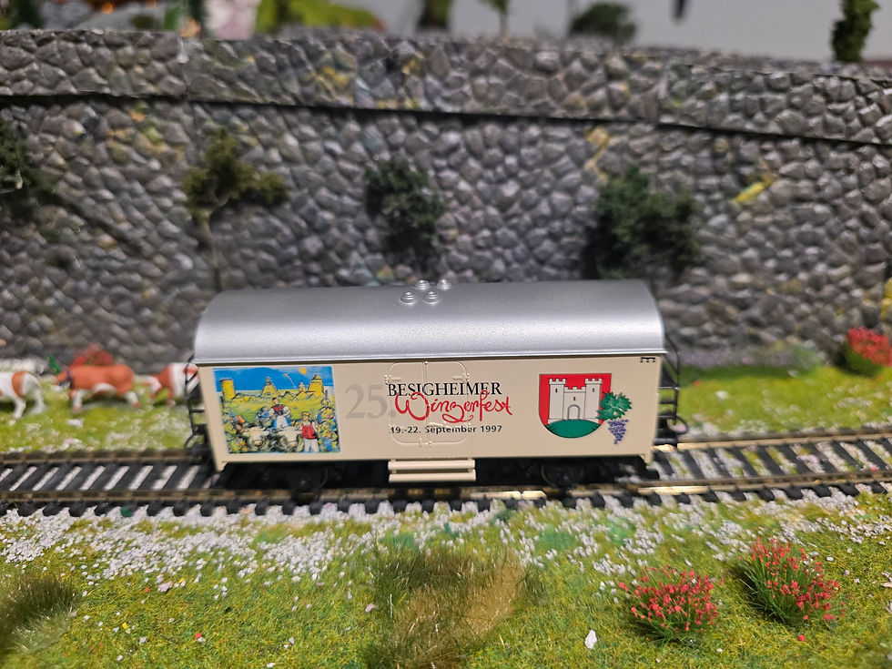 Thumbnail: Marklin Besigheimer Winefest 1997  Freight Car 11-2 HO Scale AC