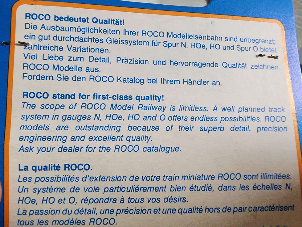 Thumbnail: Roco Coupler Pack 40253 HO Scale (qty 2)