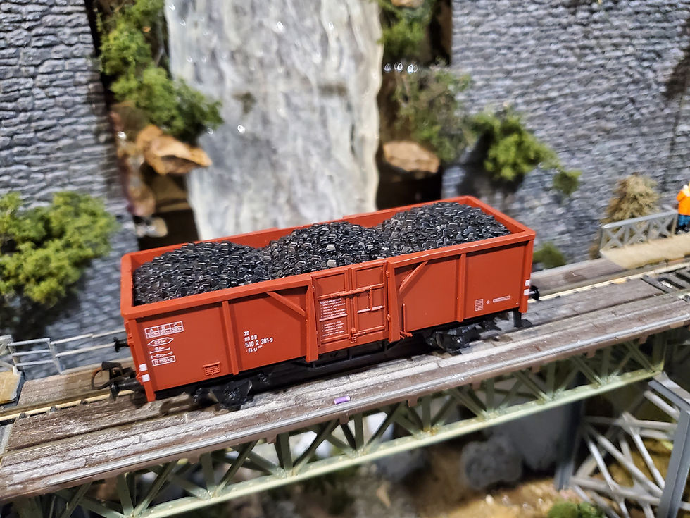Thumbnail: Marklin DB Hopper Car 10-025 HO Scale AC