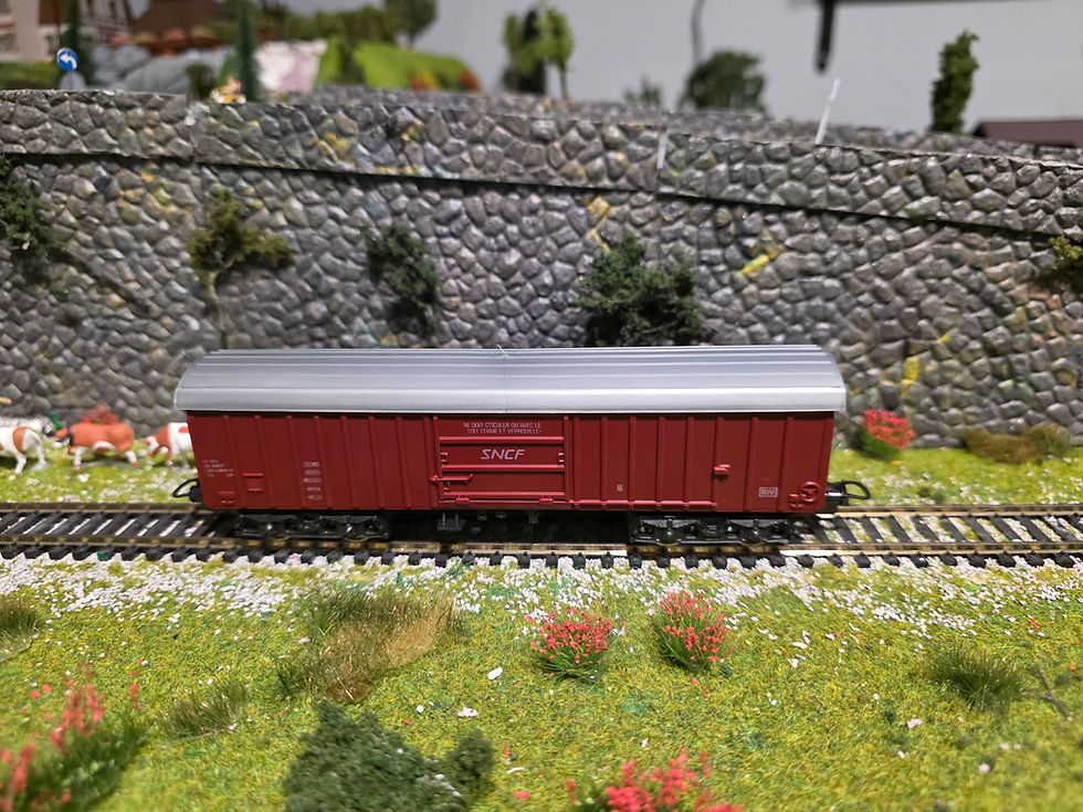 Thumbnail: Lima SNCF Freight Car 3182 HO Scale DC