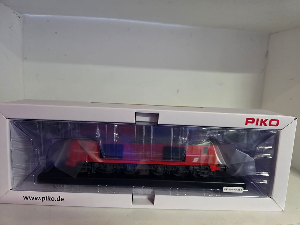 Thumbnail: Piko OBB Rh 1018 Electric Locomotive 51150 HO Scale DCC sound 