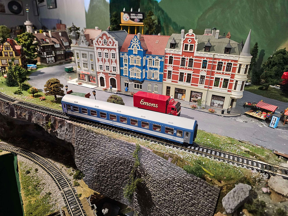 Thumbnail: Sachsenmodelle MAV Passenger Car 14356 HO Scale DC 