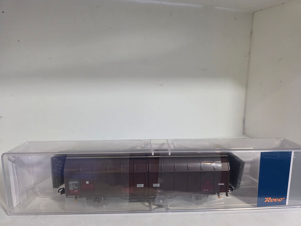 Thumbnail: Roco PKP sliding Wall Wagon 6600255 HO Scale DC