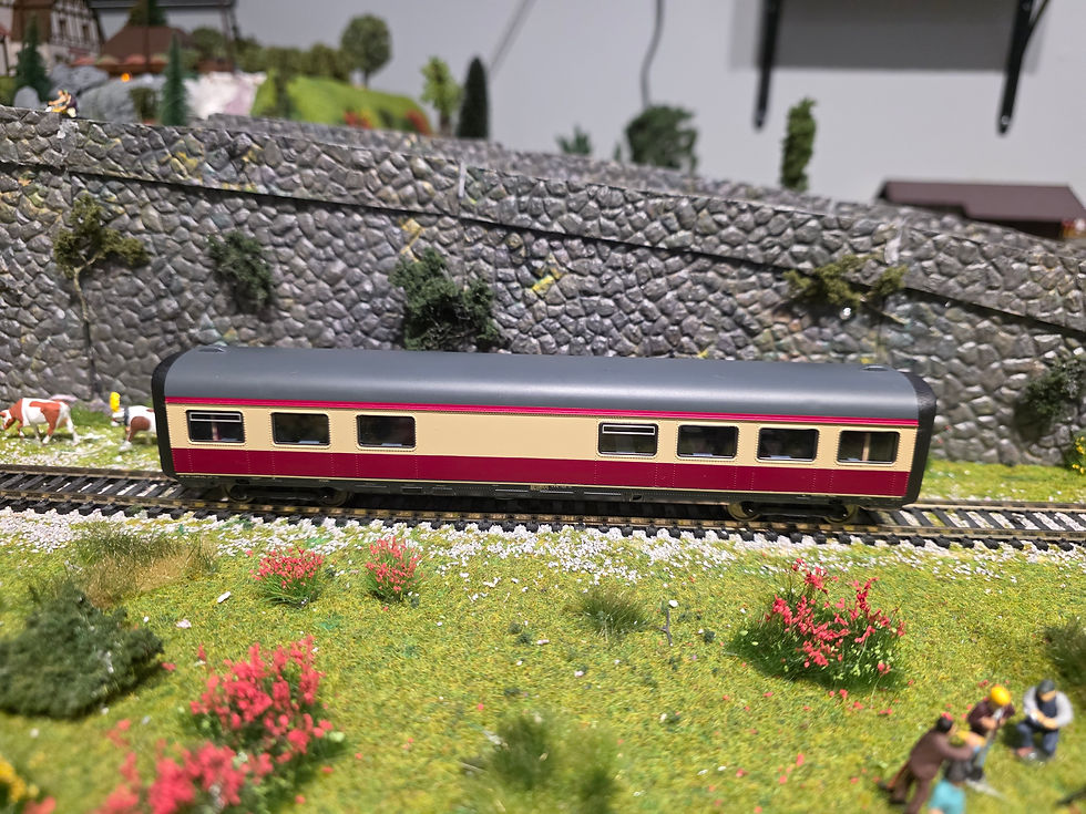 Thumbnail: Roco DB TEE Passenger Car 10-1 HO Scale AC 