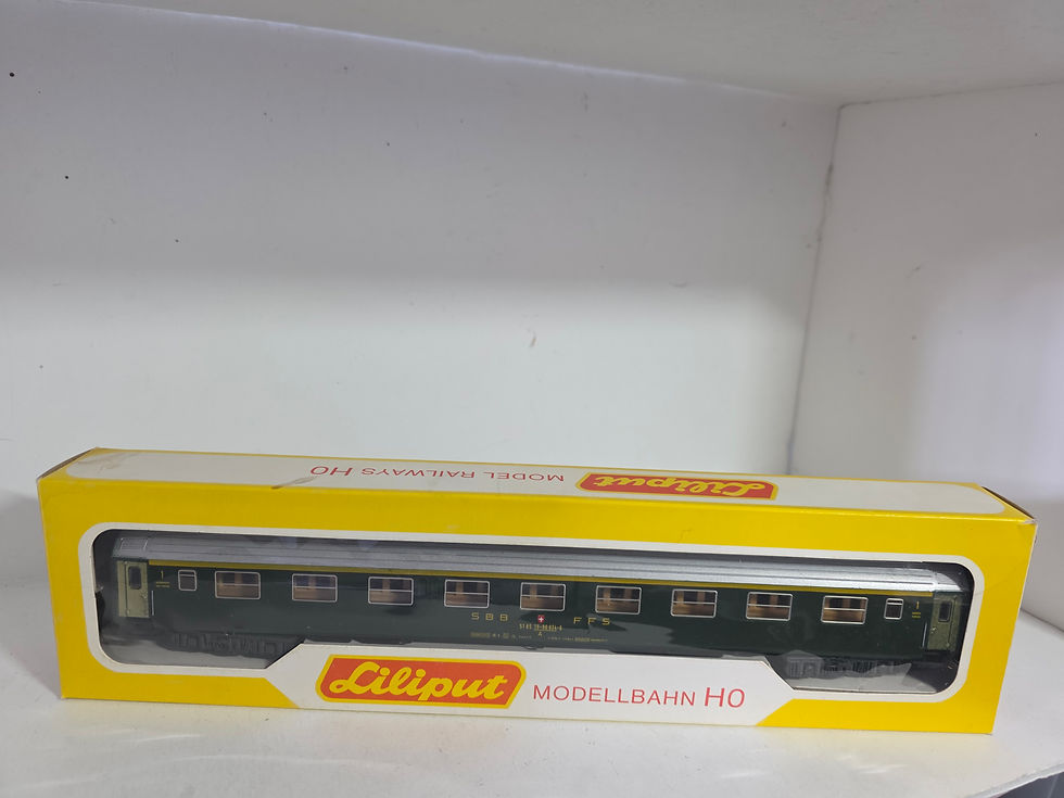 Thumbnail: Liliput SBB Passenger Car 881 50 HO Scale DC 