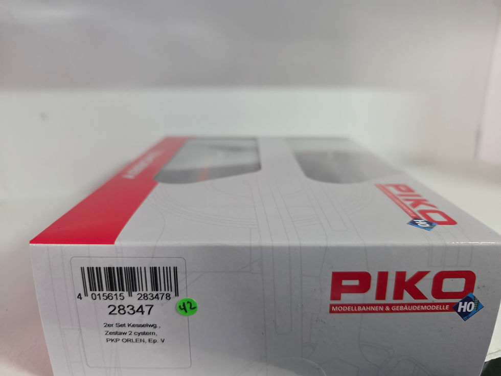 Thumbnail: Piko PKP Tank car Set 28347 HO Scale DC 