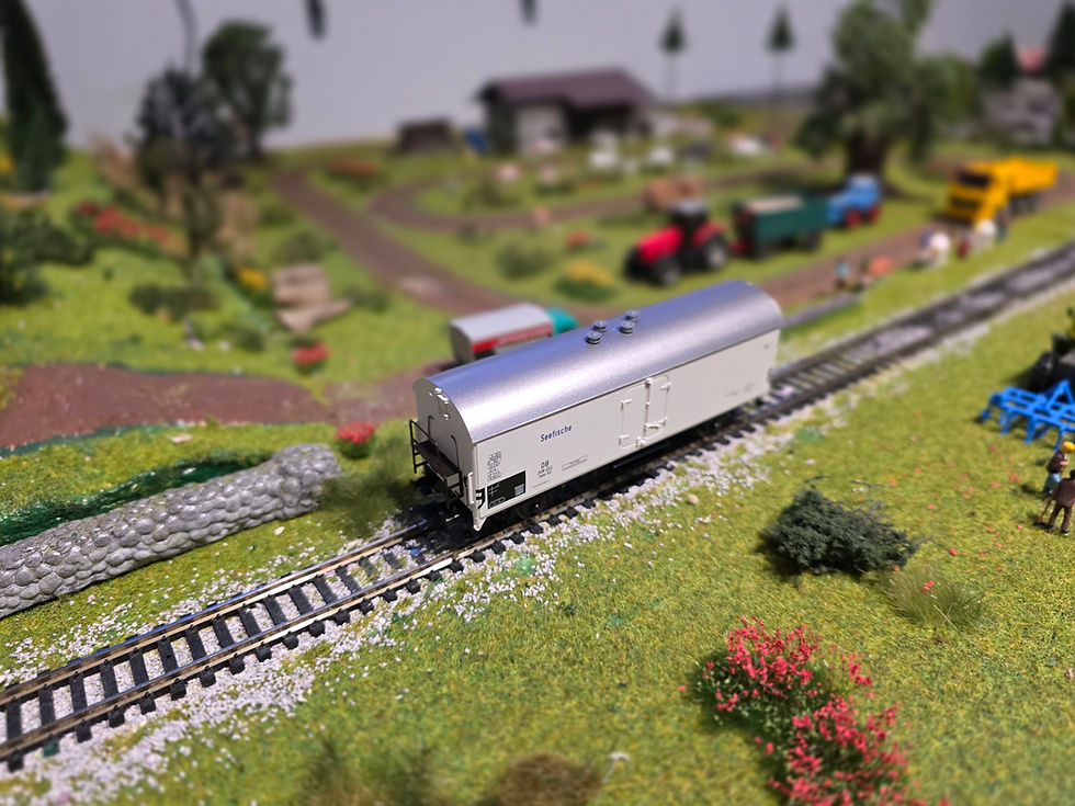 Thumbnail: Marklin DB  Seefische Freight Car 45020 HO Scale AC