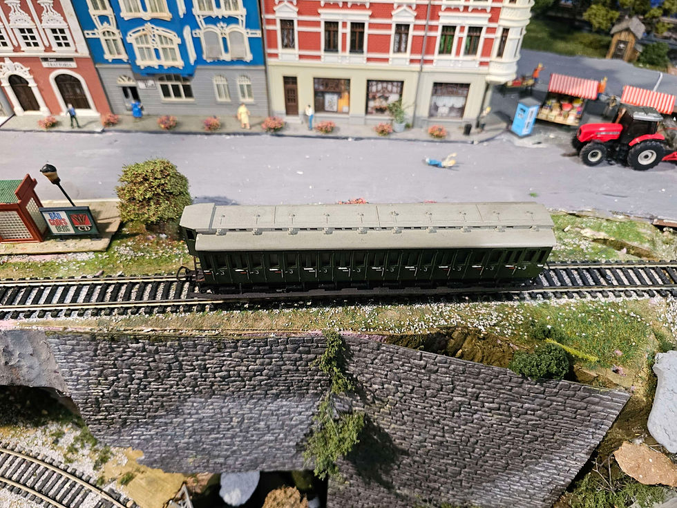 Thumbnail: Liliput DR Passenger Car 290 HO Scale DC 