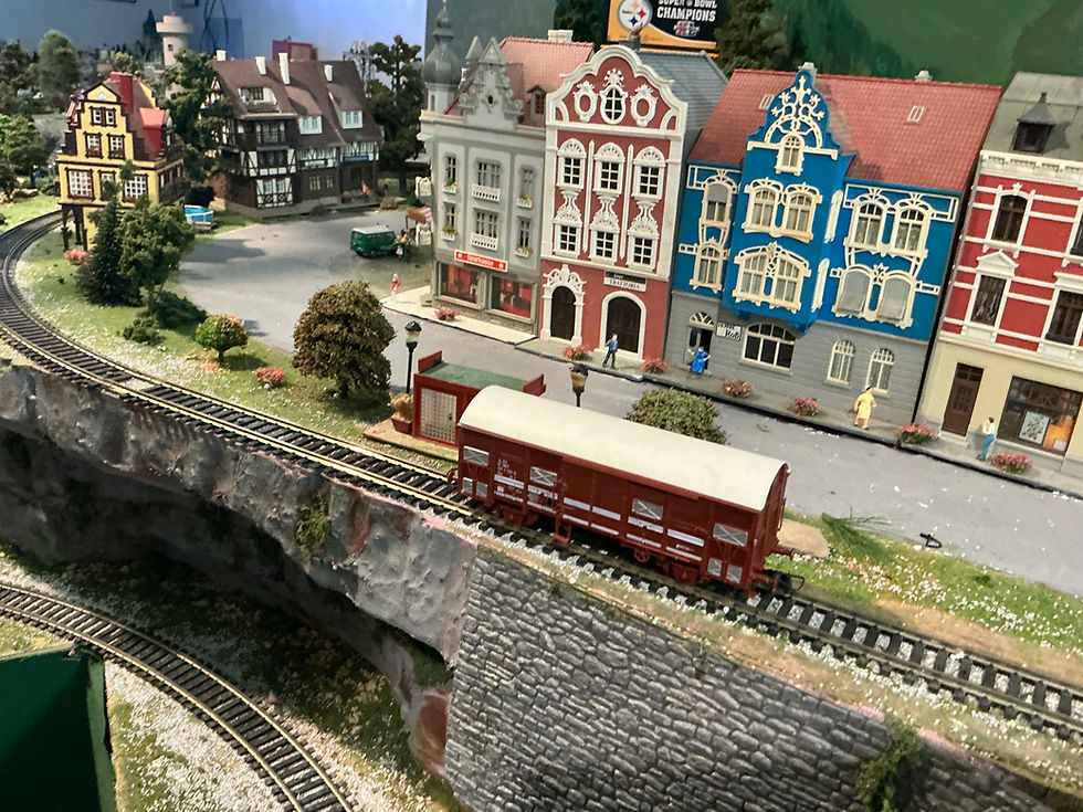 Thumbnail: Roco SNCF Freight car 46448 HO scale DC