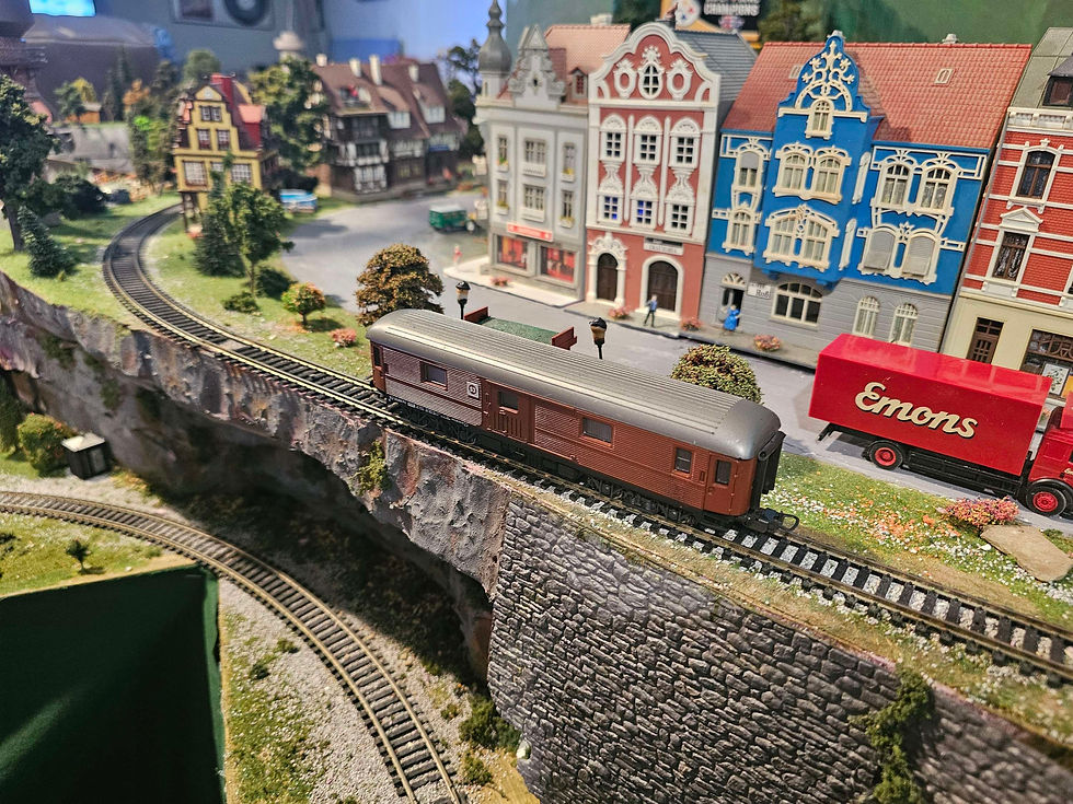 Thumbnail: Lima SJ Baggage Car 5-05 HO scale DC 