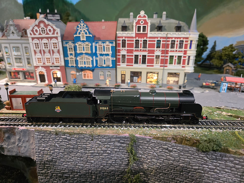 Thumbnail: Hornby BR Lord Nelson Steam Locomotive R3635 OO Scale DCC Ready