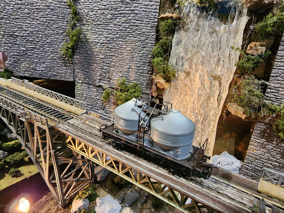 Thumbnail: Marklin DB Silo Car 4622 HO Scale AC