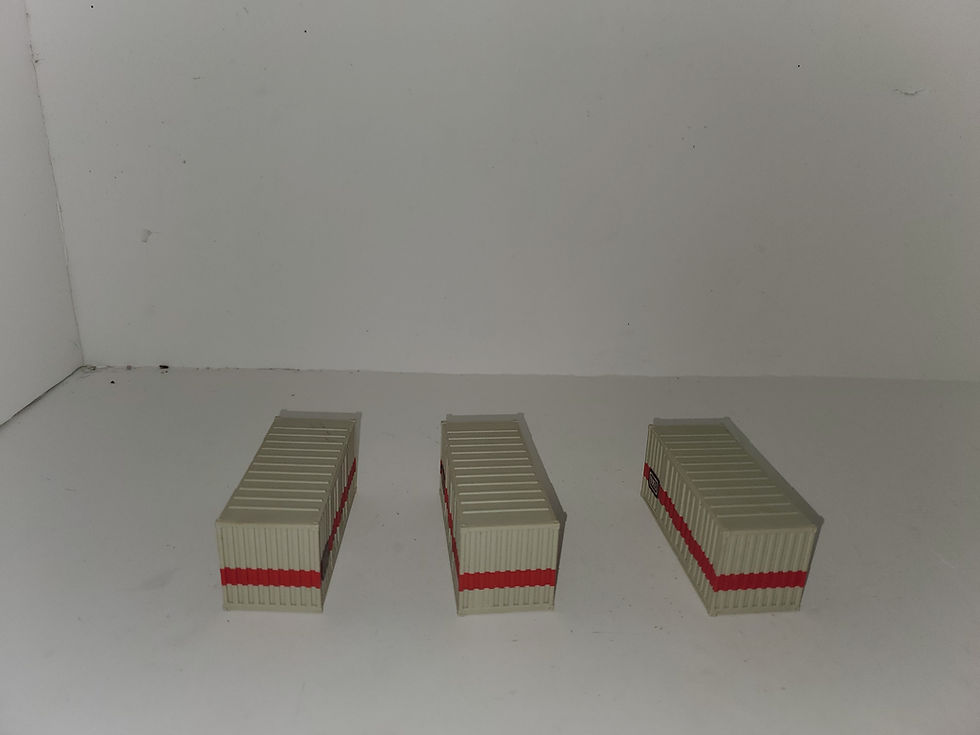 Thumbnail: DB Shipping Containers (Qty 3) HO scale