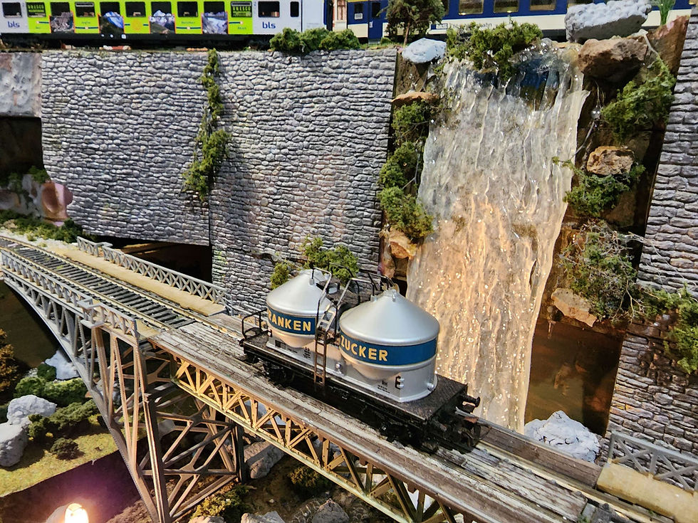 Thumbnail: Marklin DB Franken zucker Silo Car 4658 HO Scale AC