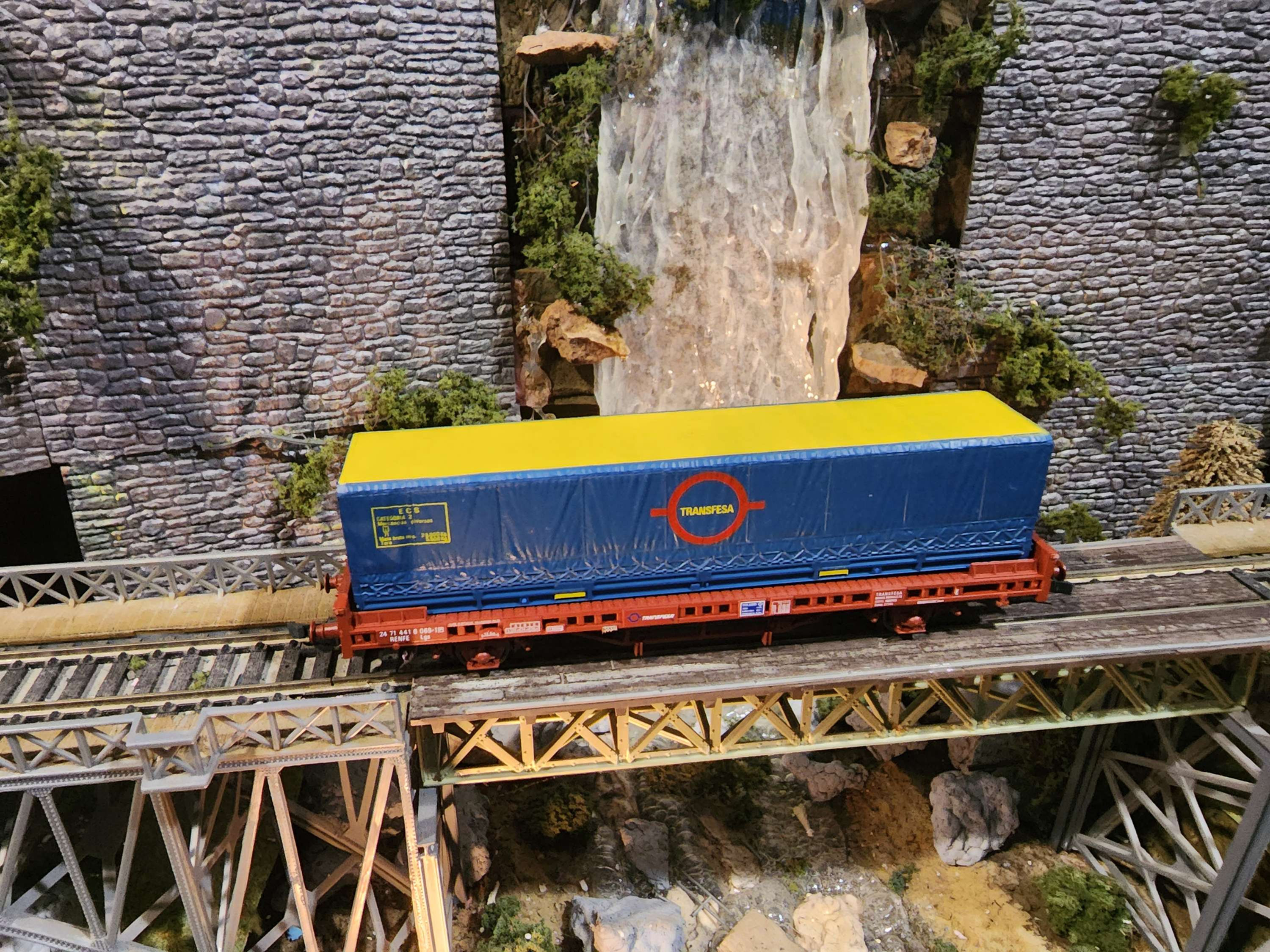 Electrotren RENFE Transfesa Container Car 1441k HO Scale DC