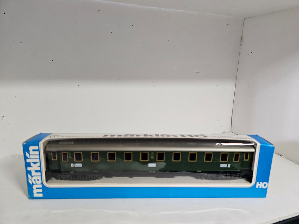 Thumbnail: Marklin DR Passenger Car 4141 HO Scale AC 