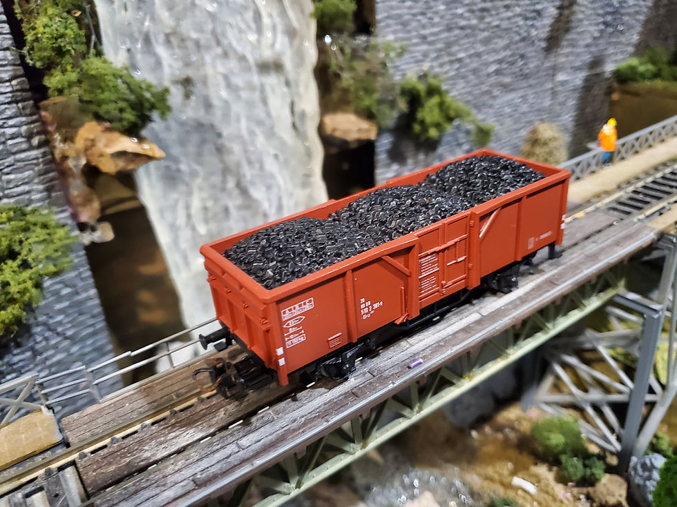 Thumbnail: Marklin DB Hopper Car 10-025 HO Scale AC