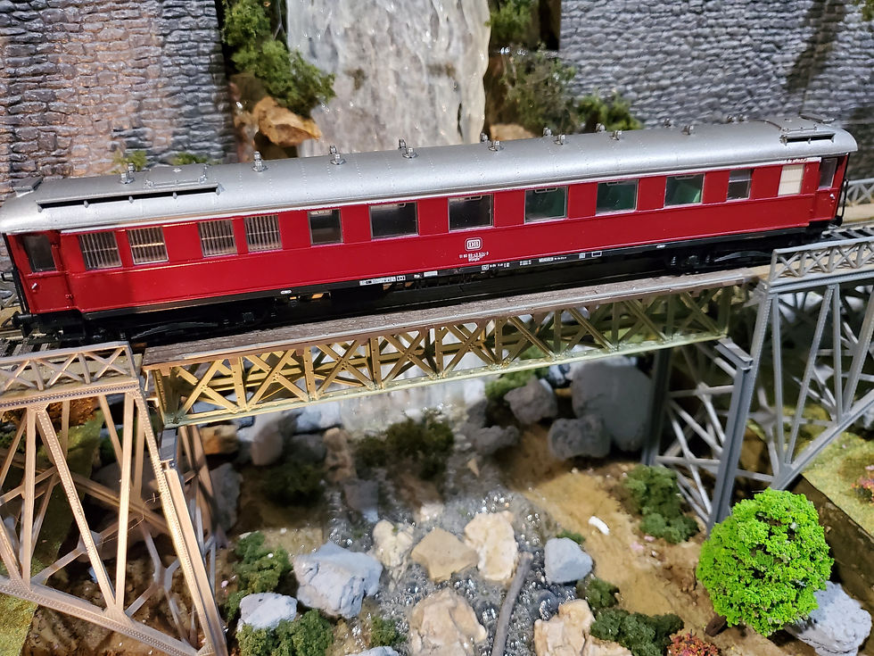 Thumbnail: Liliput DB Passenger  Car  82900 HO scale DC