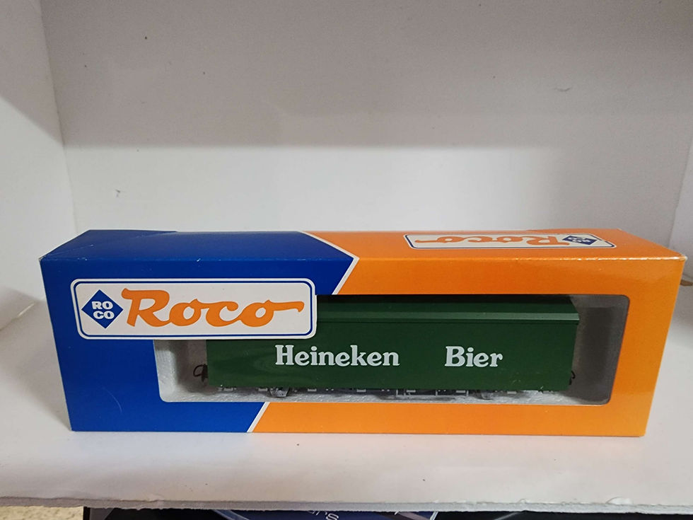 Thumbnail: Roco NS Heineken Freight Car 46309 HO scale DC