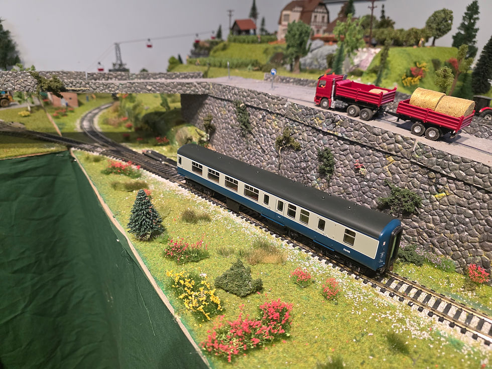 Thumbnail: Bachmann Branchline BR MK2A BSO Coach 39-380A OO Scale DC