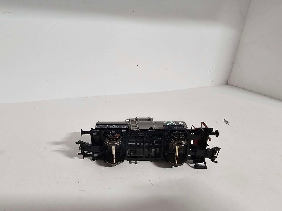 Thumbnail: Roco DB Tank Car 47071 HO Scale DC 