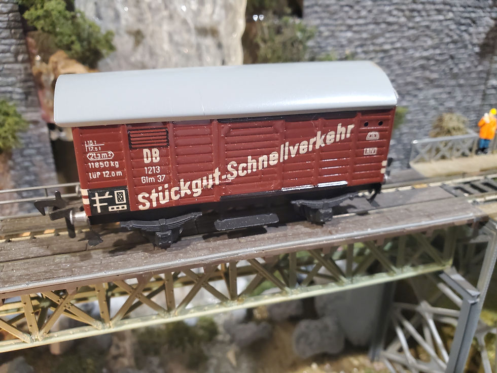 Fleischmann DB stuckgut Schnellverkehr Box Car a1213 HO scale DC