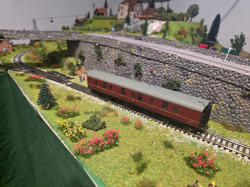 Thumbnail: Bachmann Branchline BR MK1 Full Brake Car 39-176 OO Scale DC