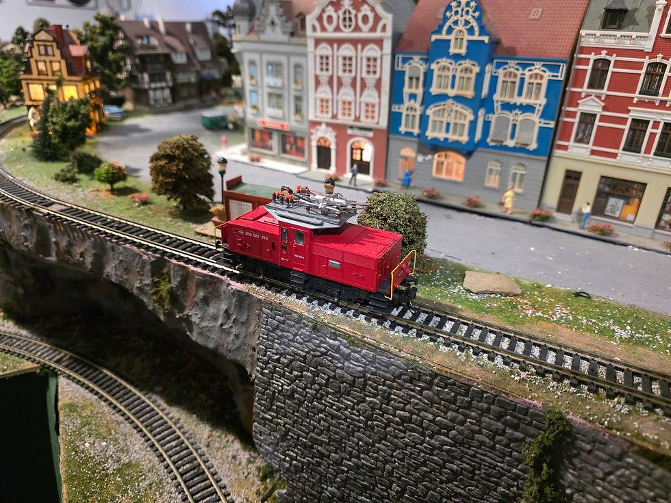 Thumbnail: Rivarossi SBB CFF Ee 3/5 Electric Locomotive 1658 Ho Scale DC