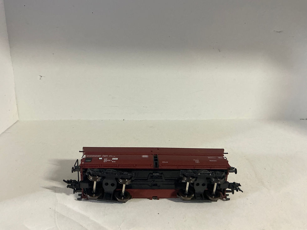 Thumbnail: Roco DB coal hopper car 46240 HO scale DC