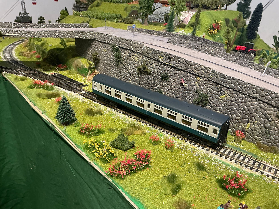 Thumbnail: Lima BR MK1 Coach L305350 OO scale DC