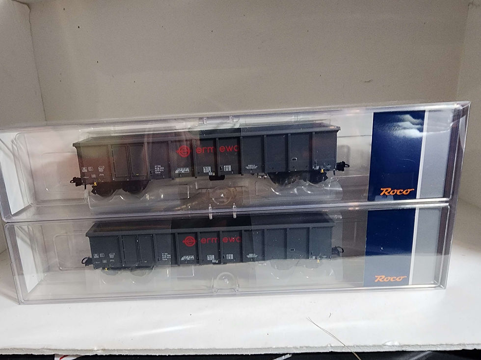 Thumbnail: Roco Ermewa Gondola car set 76001 HO Scale DC