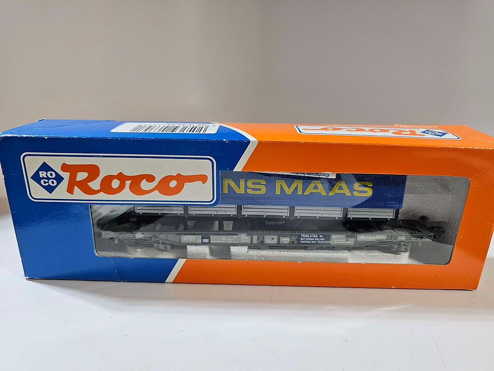 Thumbnail: Roco SNCF Pocket Wagon 46357 HO Scale DC 
