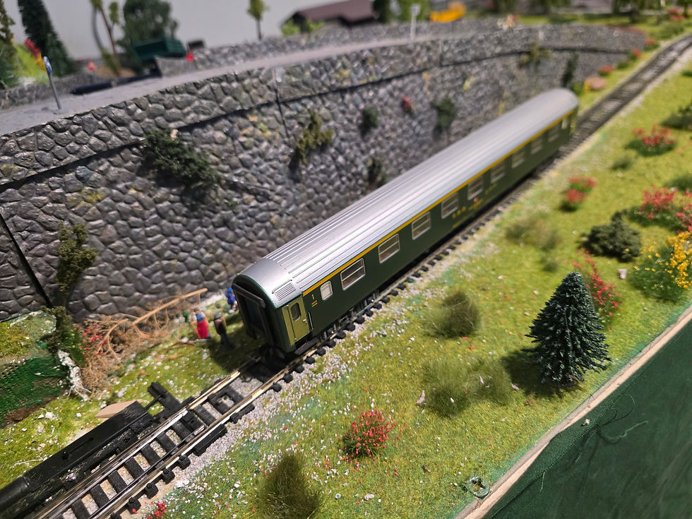 Thumbnail: Liliput SBB Passenger Car 881 50 HO Scale DC 