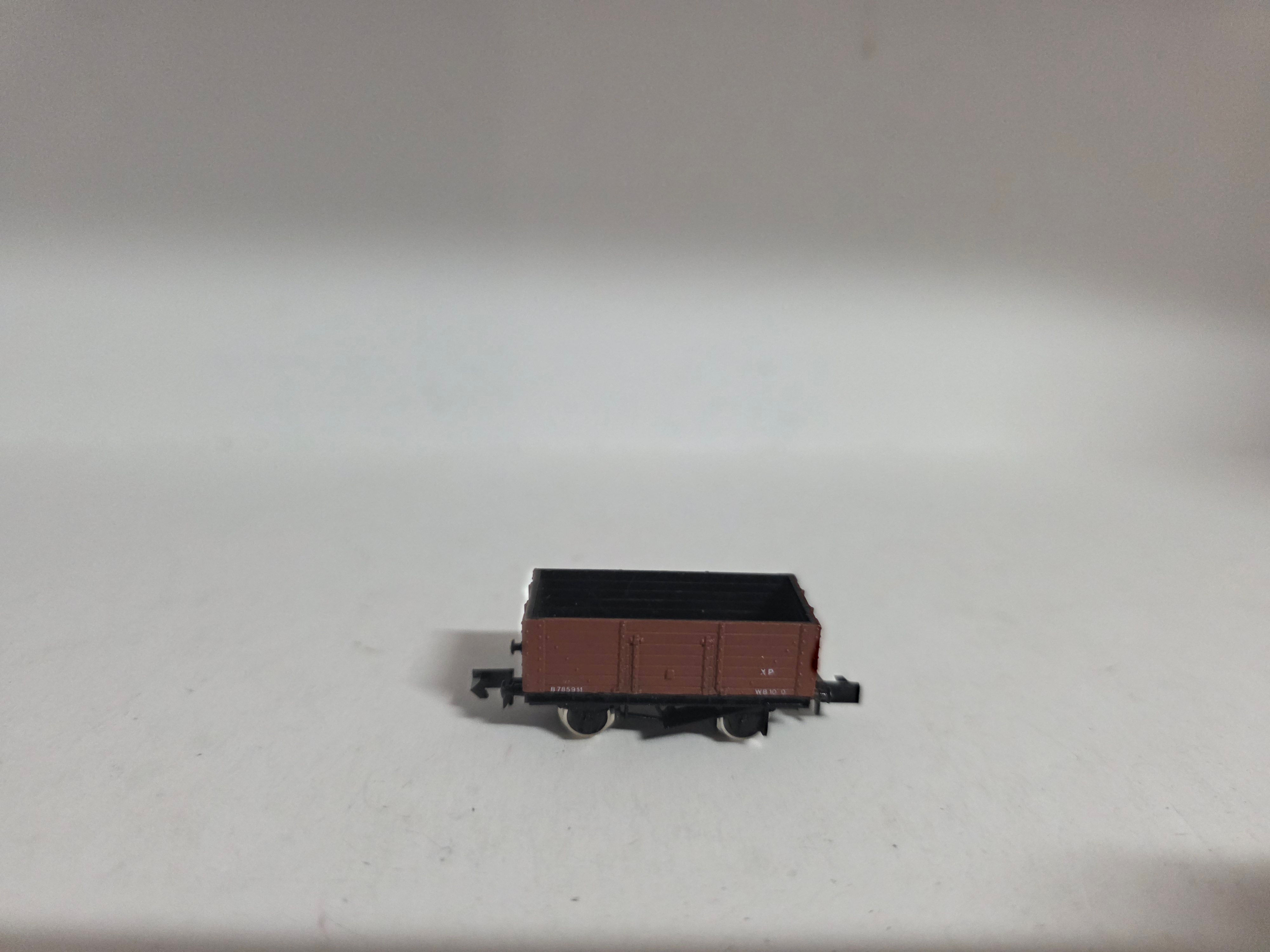Graham Farish BR Plank Wagon 2105 N Scale DC