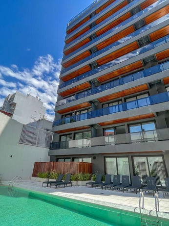 PISCINA CLIMATIZADA - FLOREAN NICETO