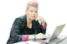 trudie aan bankje.png