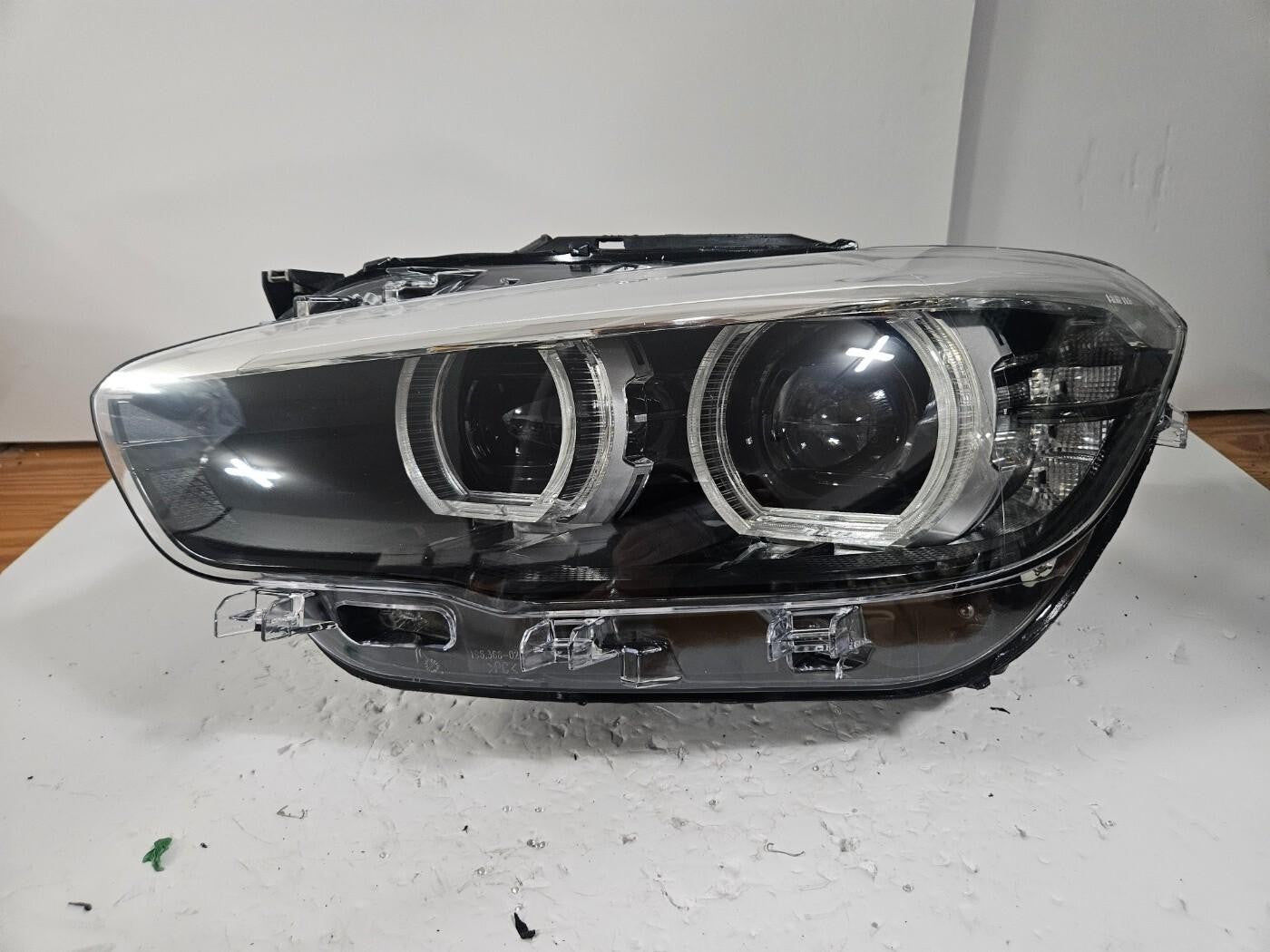 BMW 1 Series F20 F21 LCI LED Headlight Pair