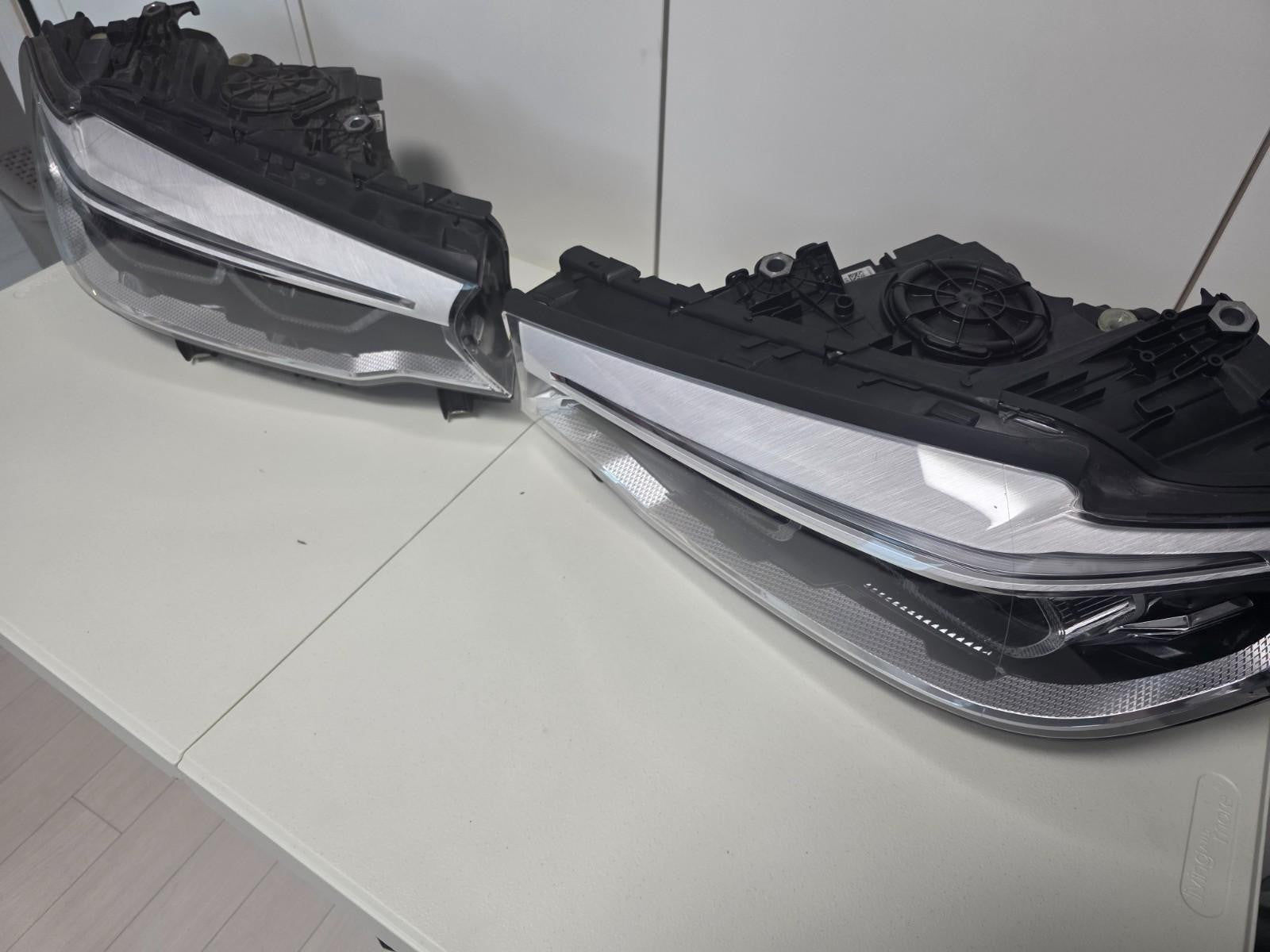 BMW 5 Series G30 G31 G38 LCI Adaptive LED Headlight Pair